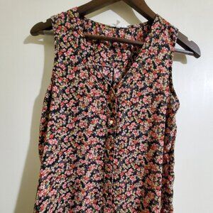 Maurices Floral Print Tunic Top- Size Small